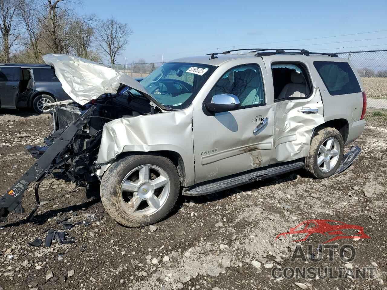 CHEVROLET TAHOE 2013 - 1GNSCBE07DR119967