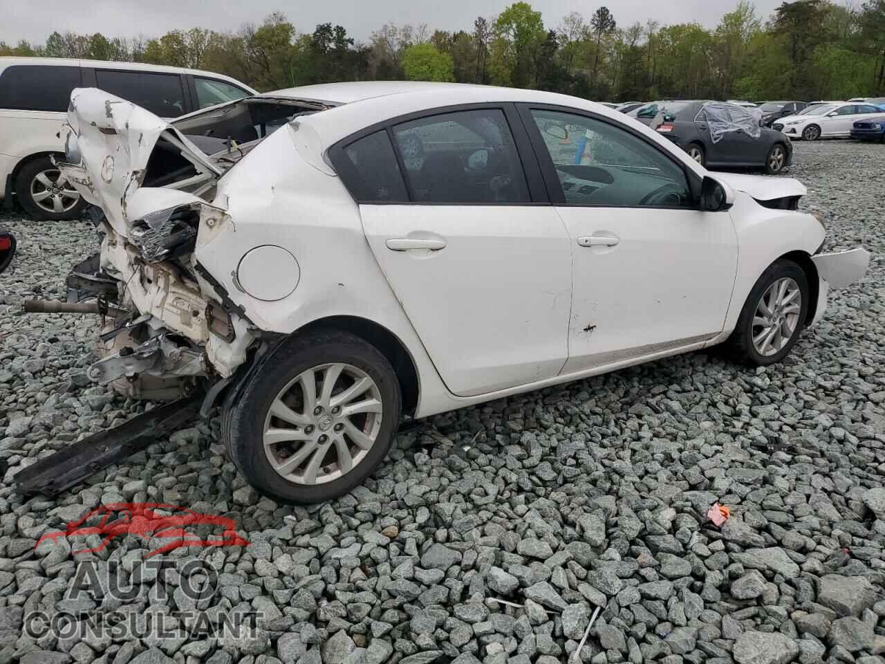 MAZDA 3 2013 - JM1BL1TF8D1829310