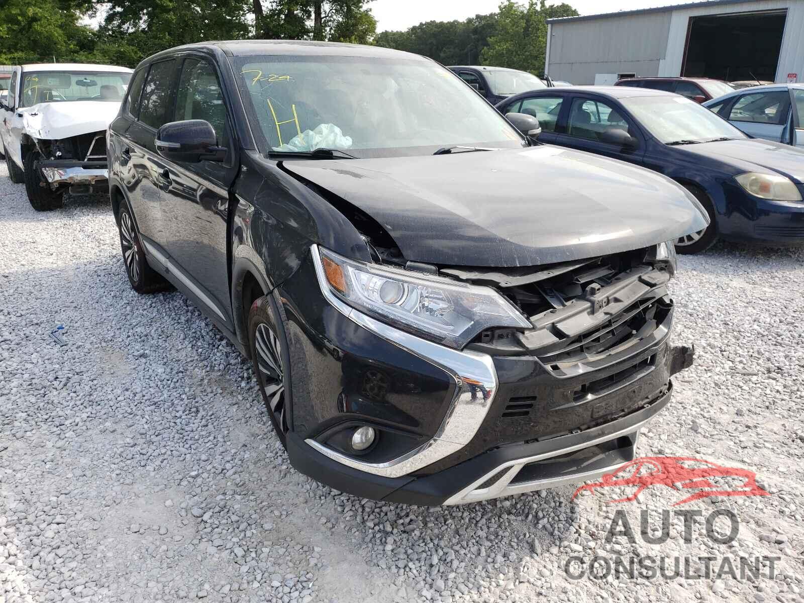 MITSUBISHI OUTLANDER 2019 - JA4AD3A31KZ046531