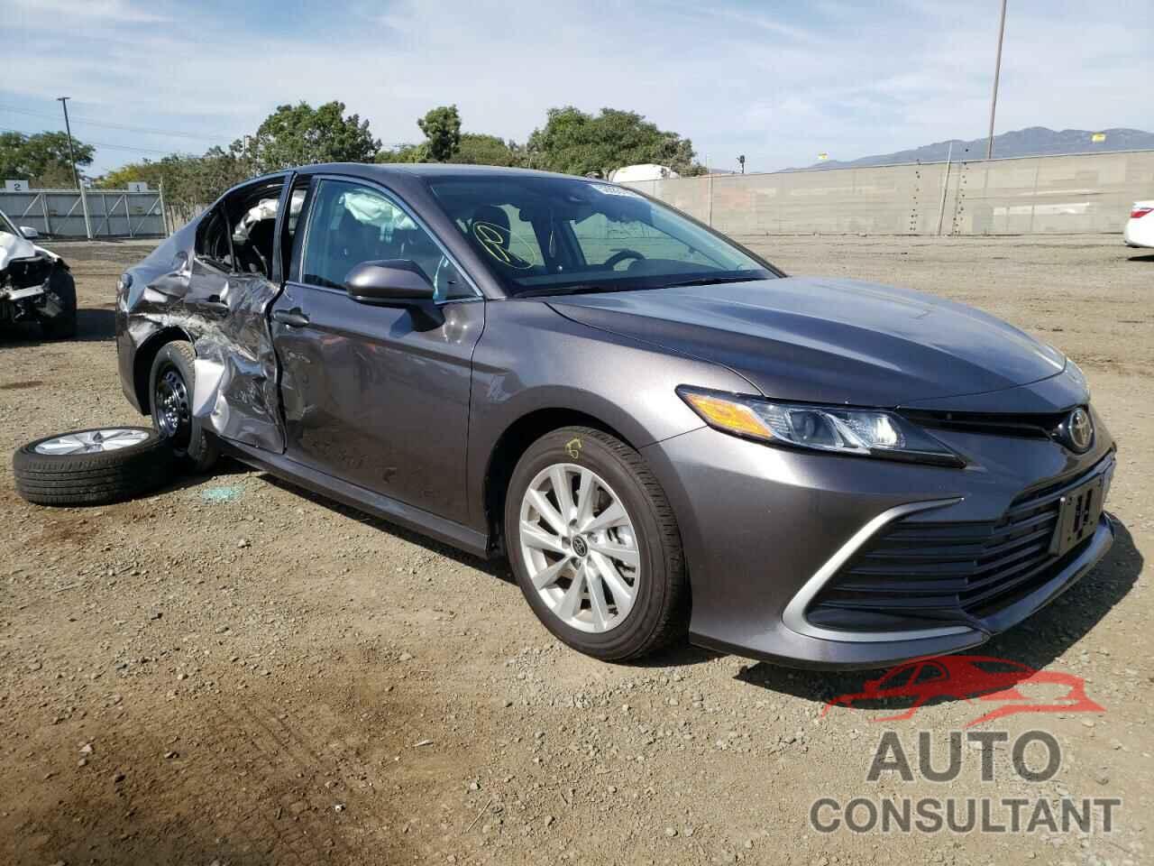 TOYOTA CAMRY 2021 - 4T1C11AK9MU617178