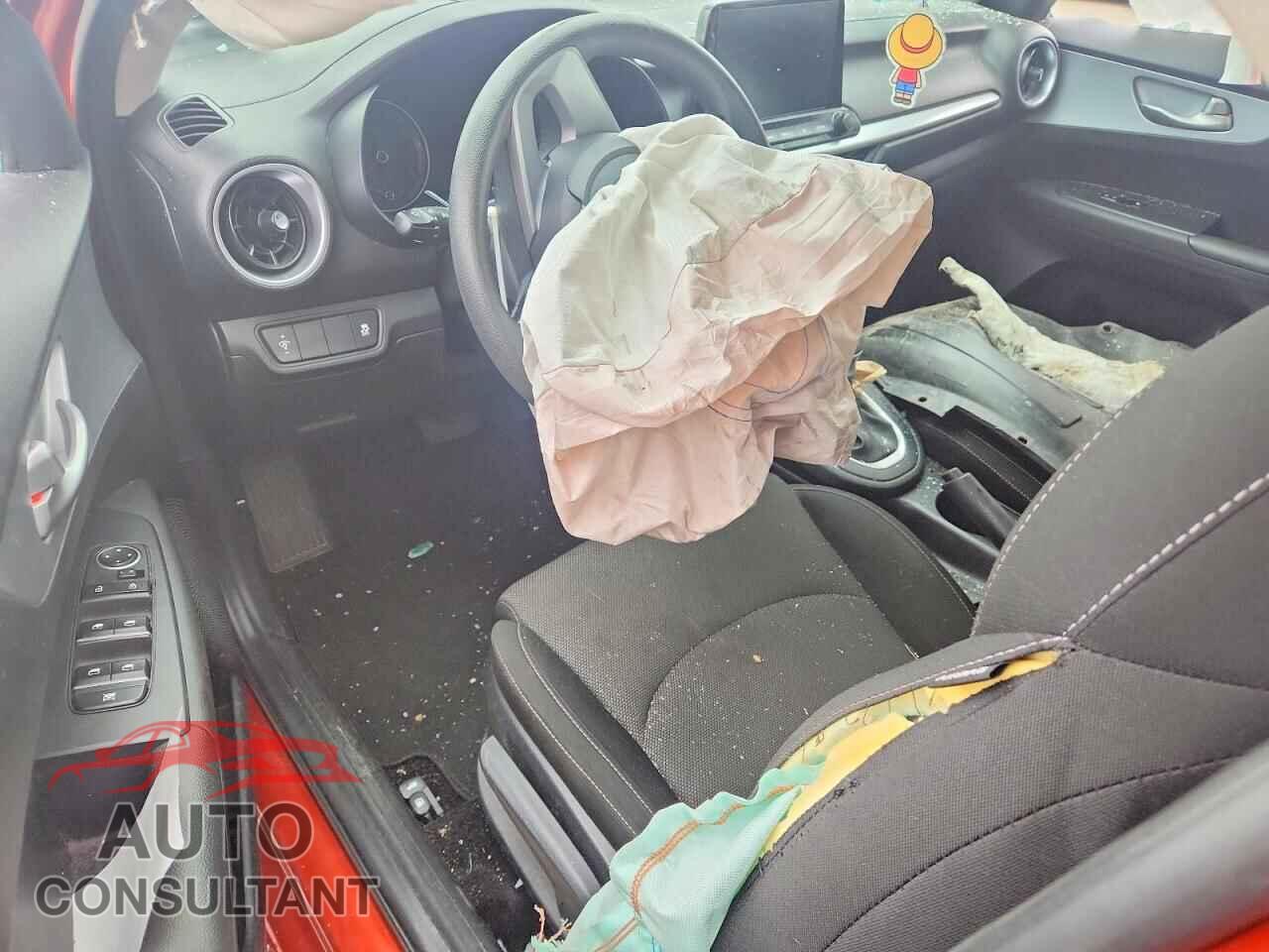KIA FORTE 2023 - 3KPF24AD2PE551643