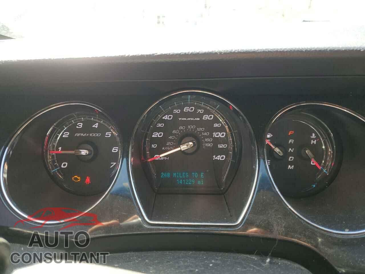 FORD TAURUS 2011 - 1FAHP2JW0BG140708