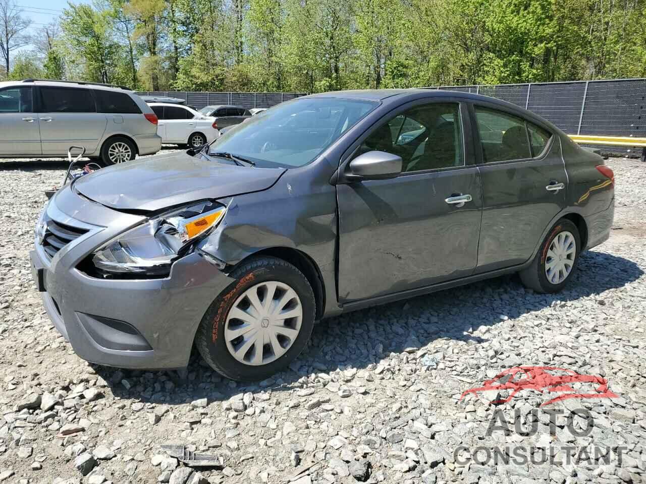 NISSAN VERSA 2017 - 3N1CN7AP3HL813398