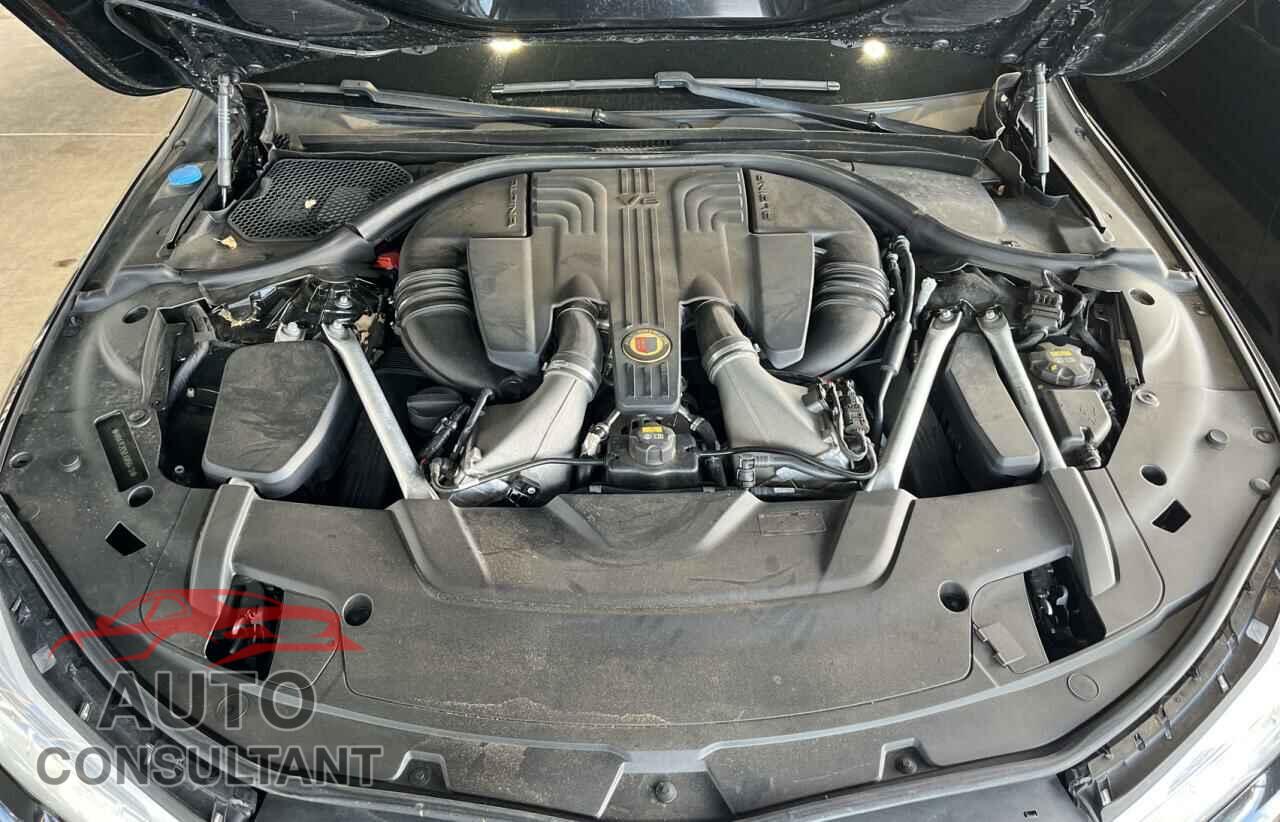 BMW 7 SERIES 2018 - WBA7F2C58JG856412