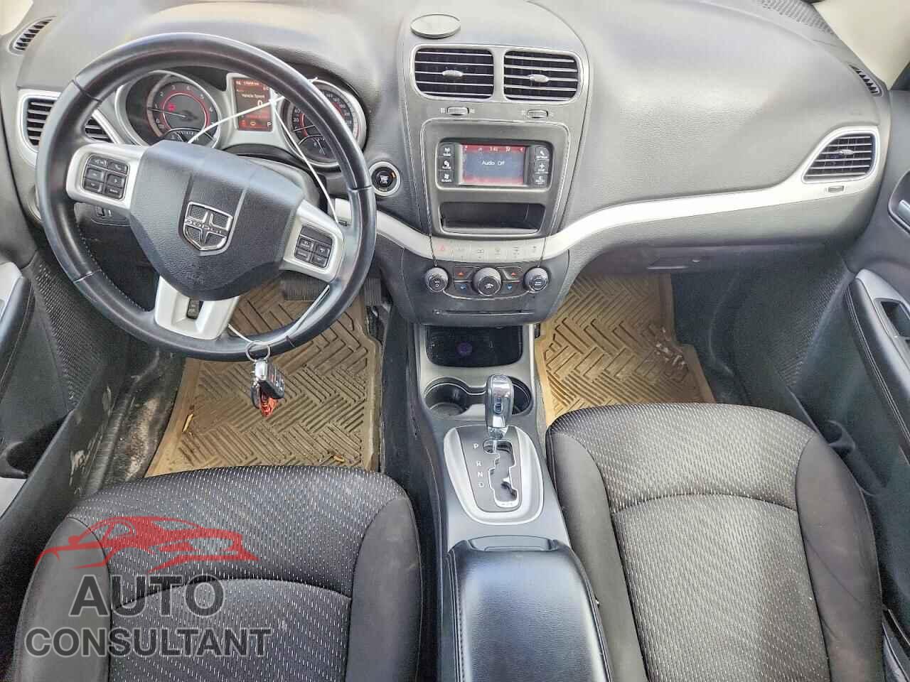 DODGE JOURNEY 2015 - 3C4PDCCG1FT668396