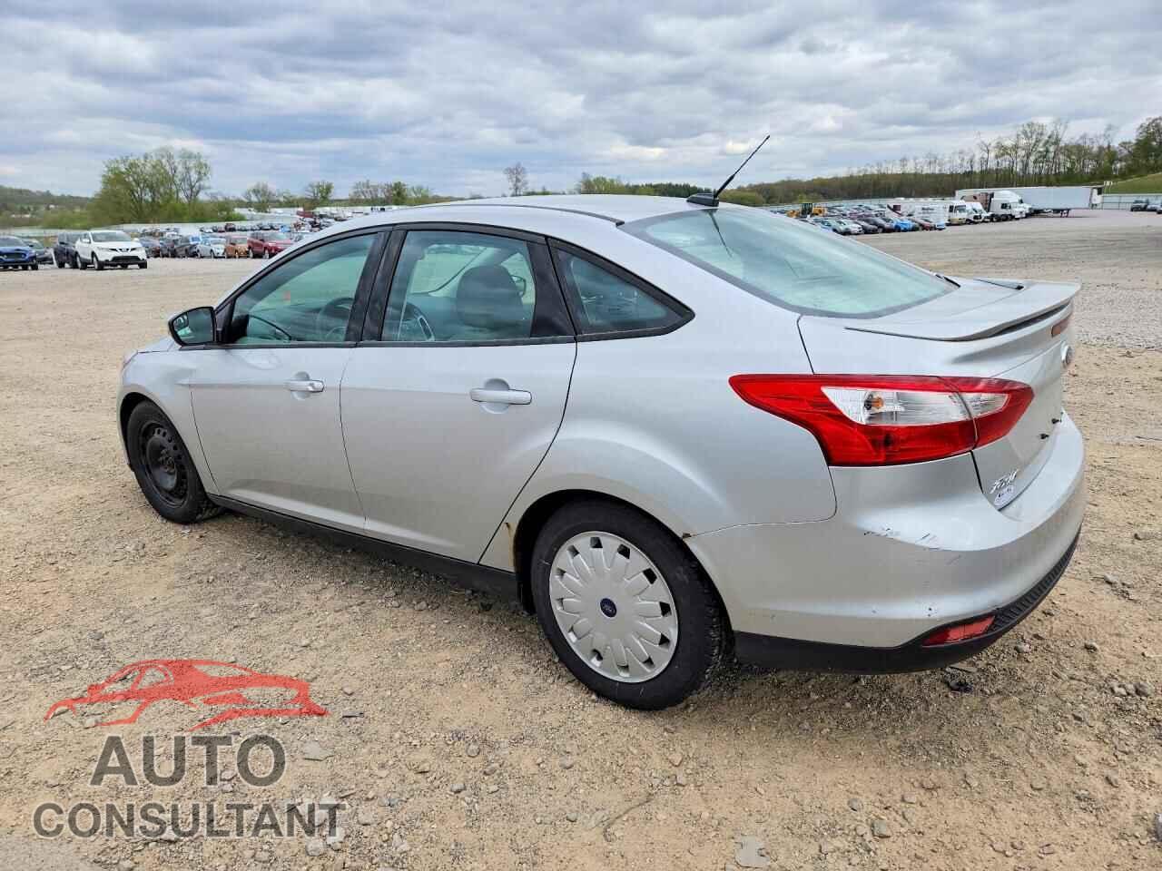 FORD FOCUS 2014 - 1FADP3F21EL376225
