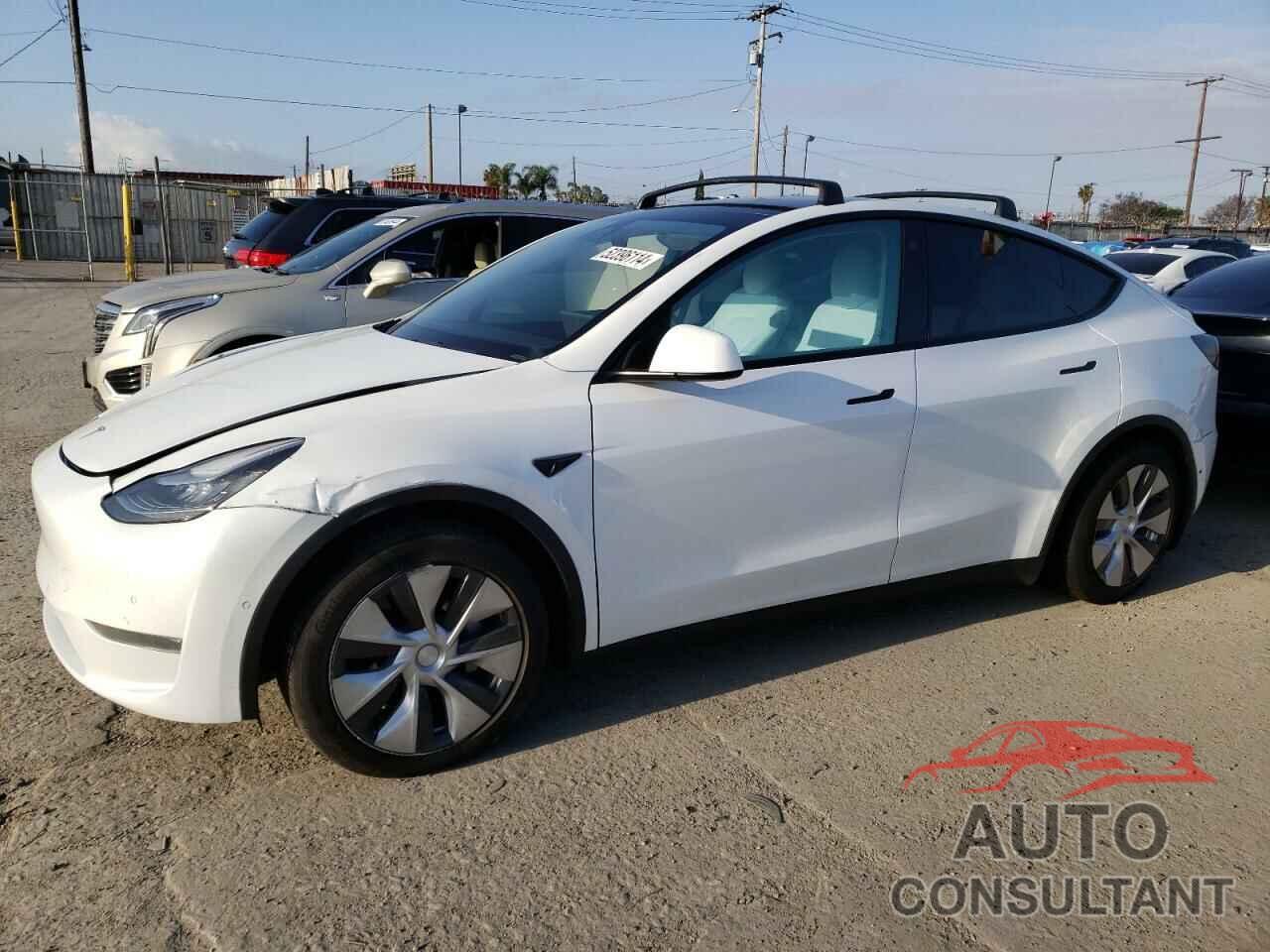 TESLA MODEL Y 2021 - 5YJYGDEE9MF306843