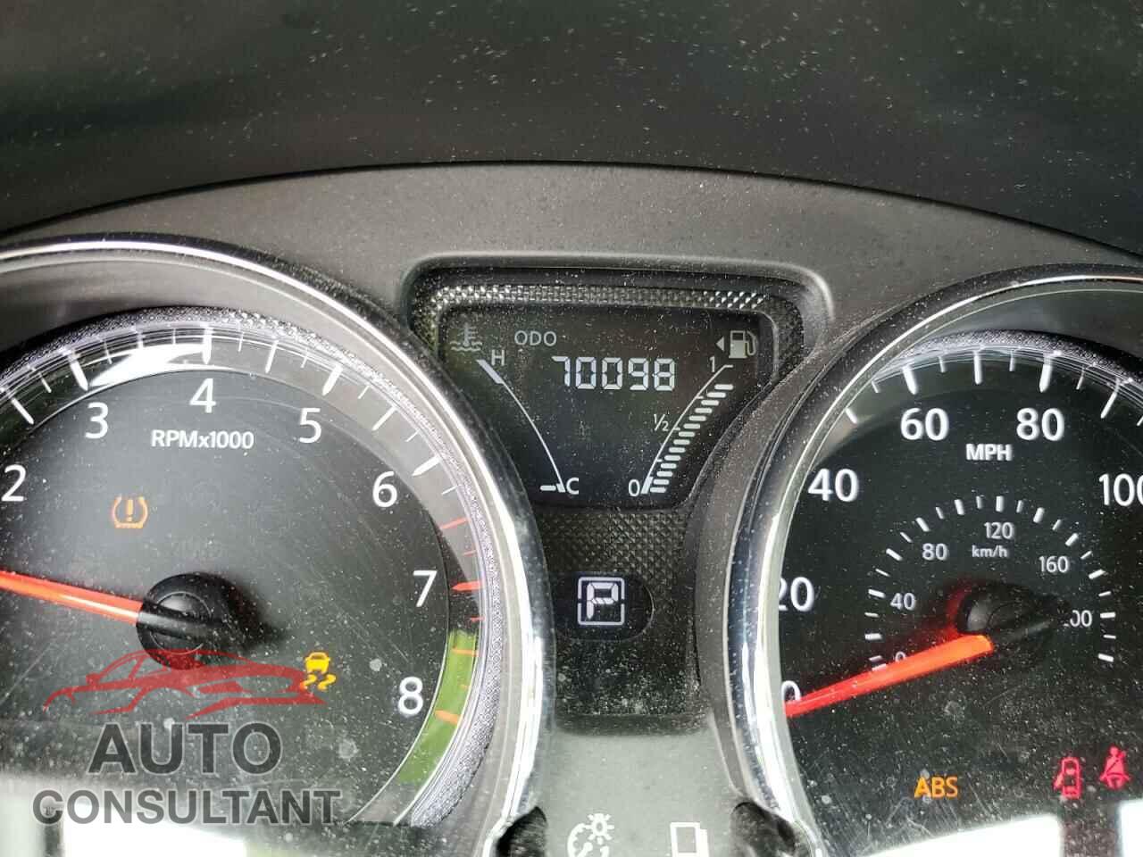 NISSAN VERSA 2017 - 3N1CN7AP3HL802918