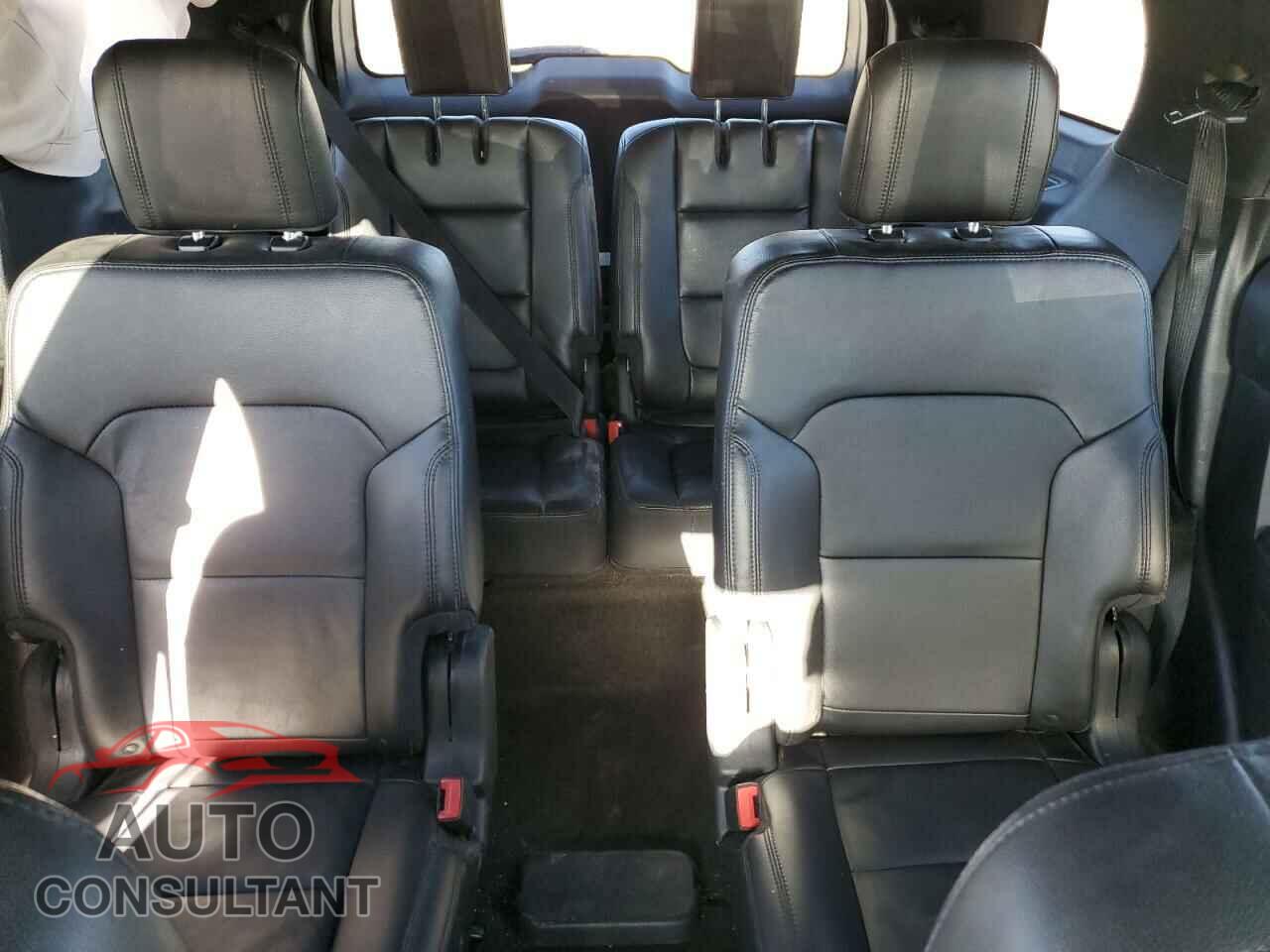 FORD EXPLORER 2018 - 1FM5K8D83JGB05750