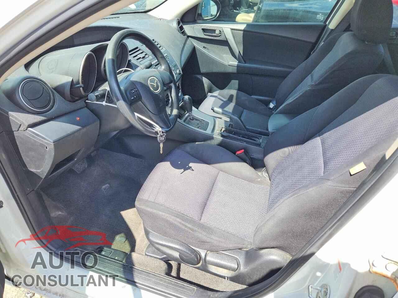 MAZDA 3 2010 - JM1BL1SG4A1199176