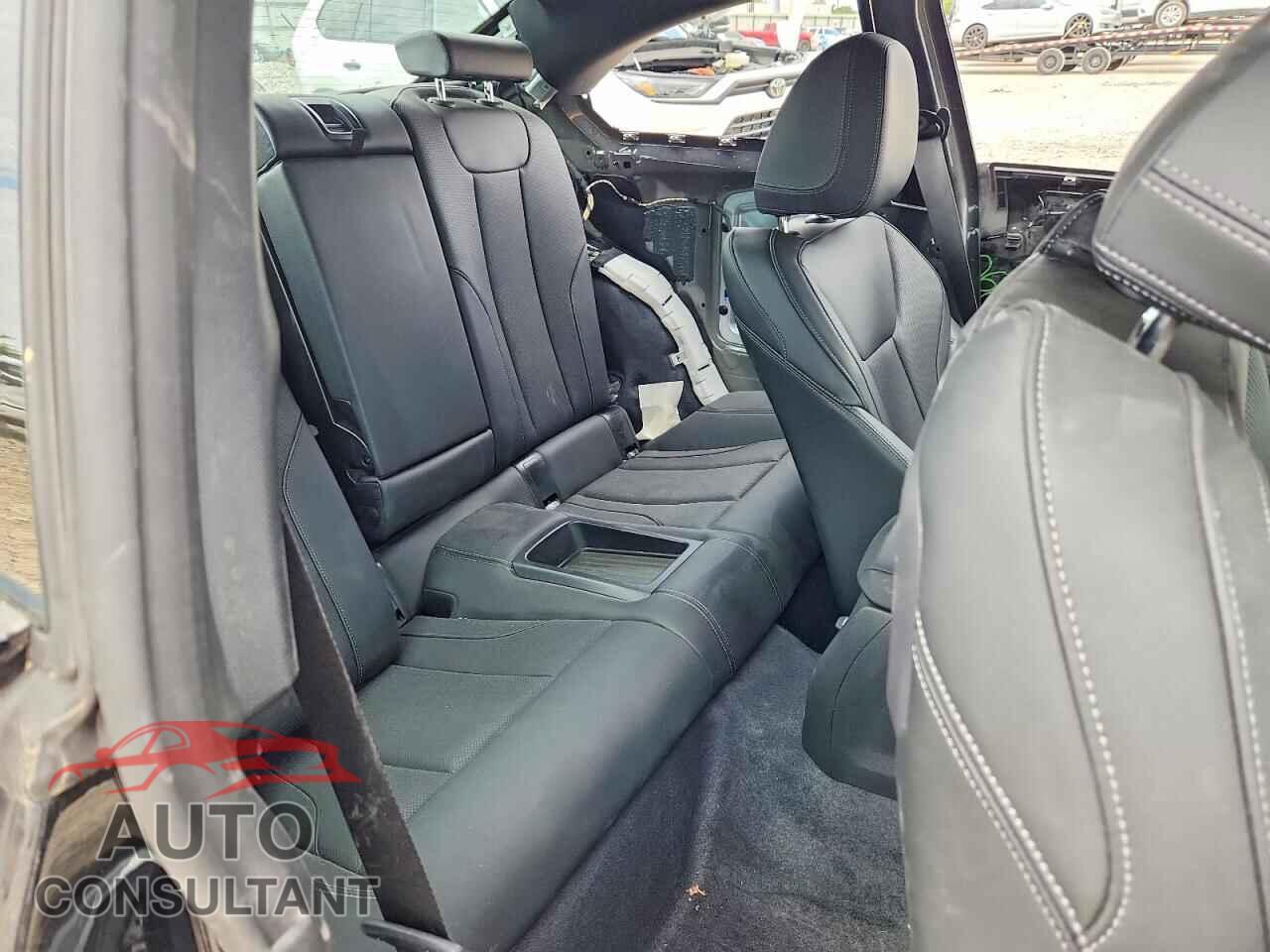 BMW M2 2024 - 3MW53CM00R8E88388