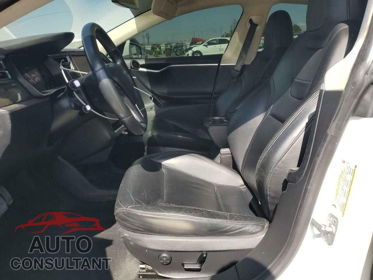 TESLA MODEL S 2015 - 5YJSA1H2XFF093797