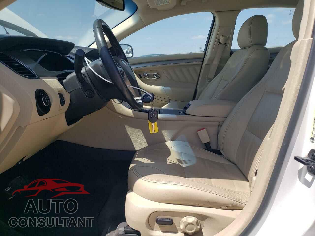 FORD TAURUS 2014 - 1FAHP2E85EG185188