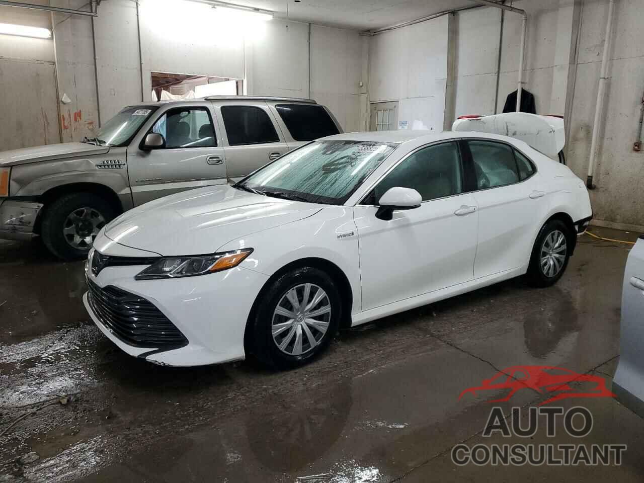 TOYOTA CAMRY 2019 - 4T1B31HK3KU004904