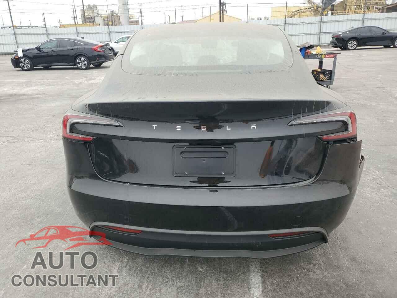 TESLA MODEL 3 2024 - 5YJ3E1EA7RF737832