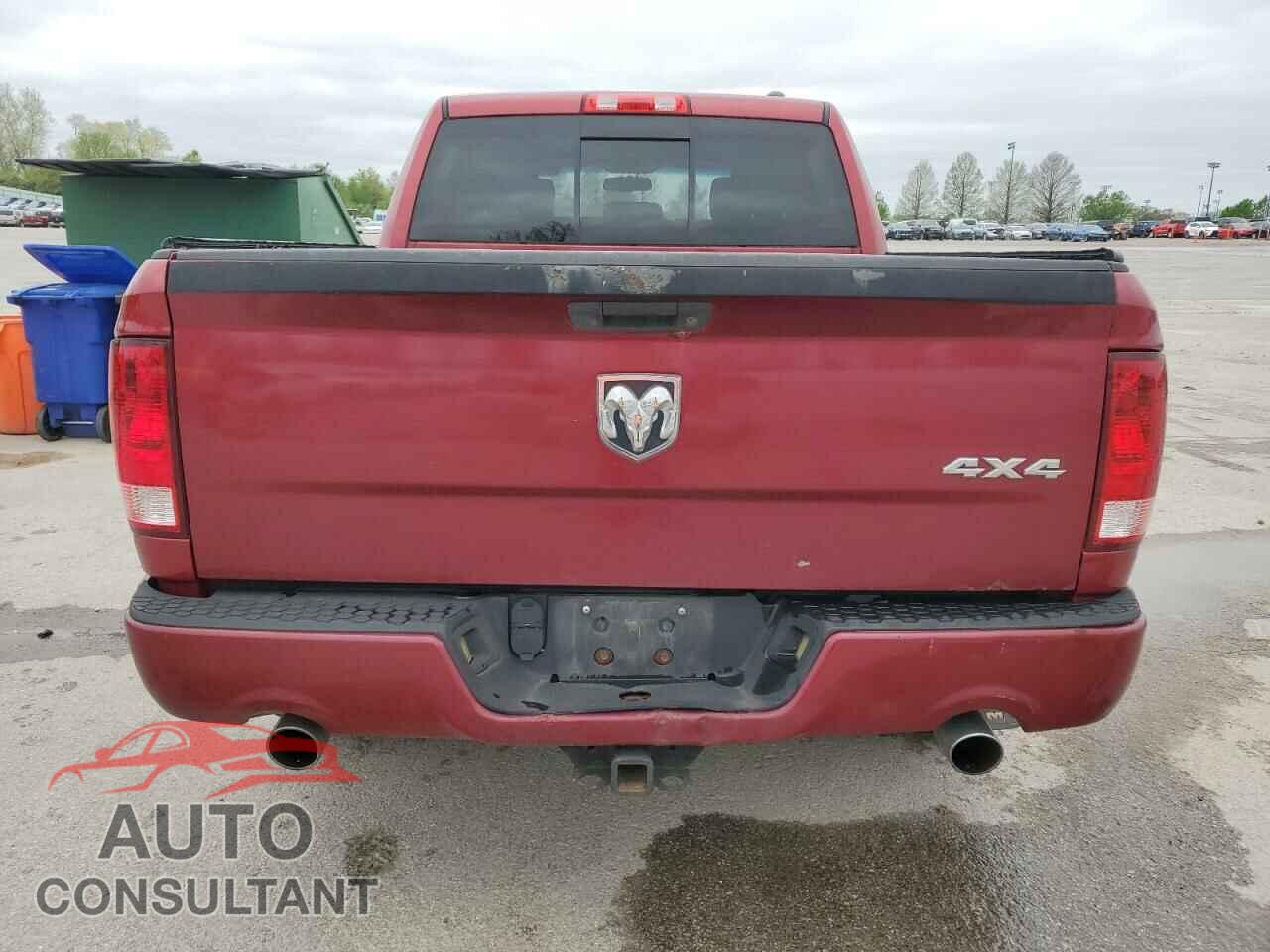 DODGE RAM 1500 2012 - 1C6RD7MT3CS316940