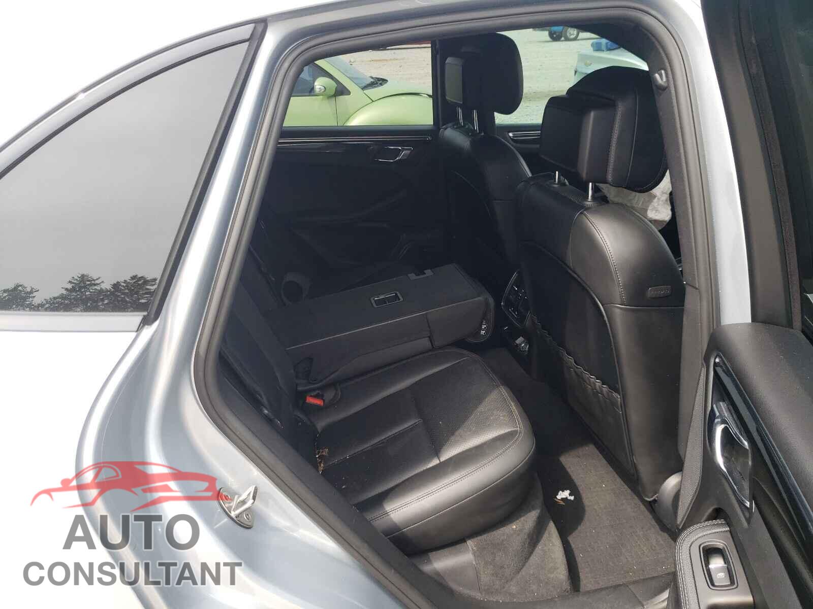 PORSCHE MACAN 2016 - WP1AB2A58GLB56959