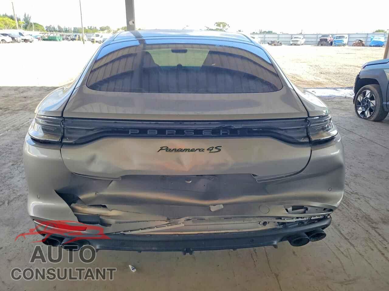 PORSCHE PANAMERA 2023 - WP0AK2A75PL132203