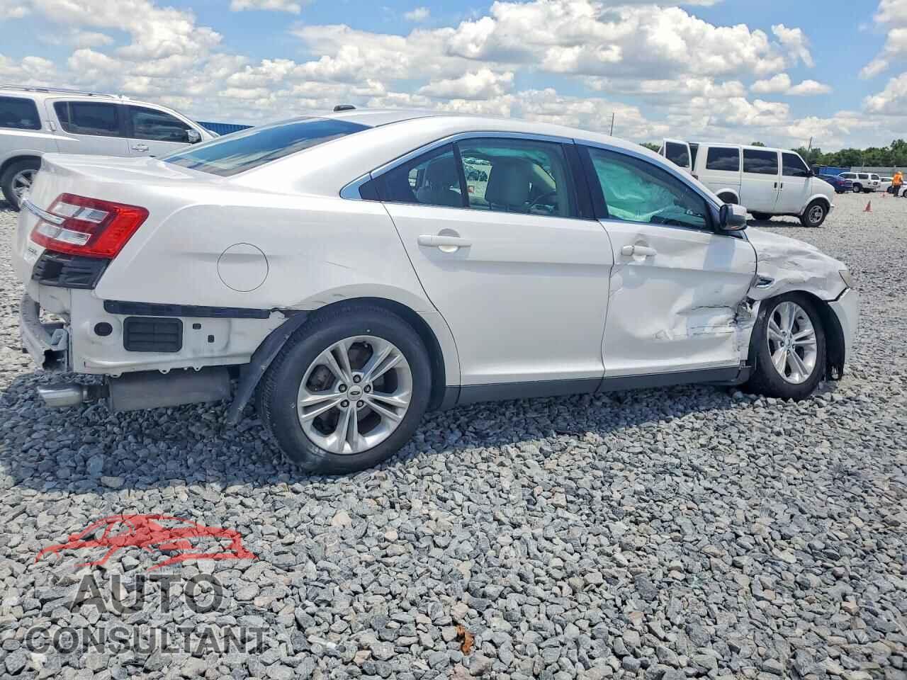 FORD TAURUS 2013 - 1FAHP2E88DG228517