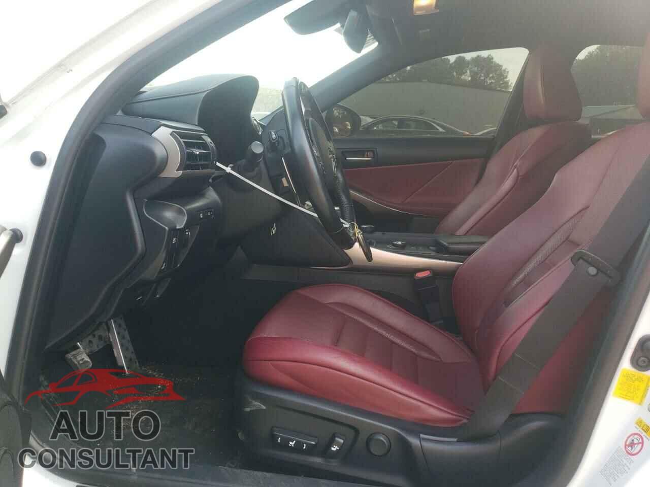 LEXUS IS 2017 - JTHBA1D26H5051202