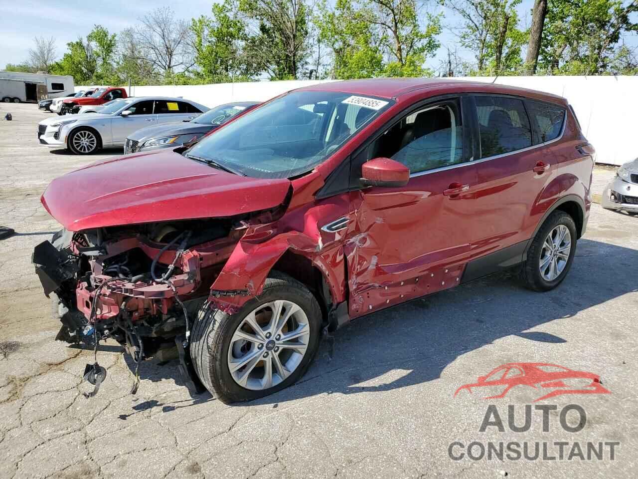 FORD ESCAPE 2017 - 1FMCU0GD4HUC26052