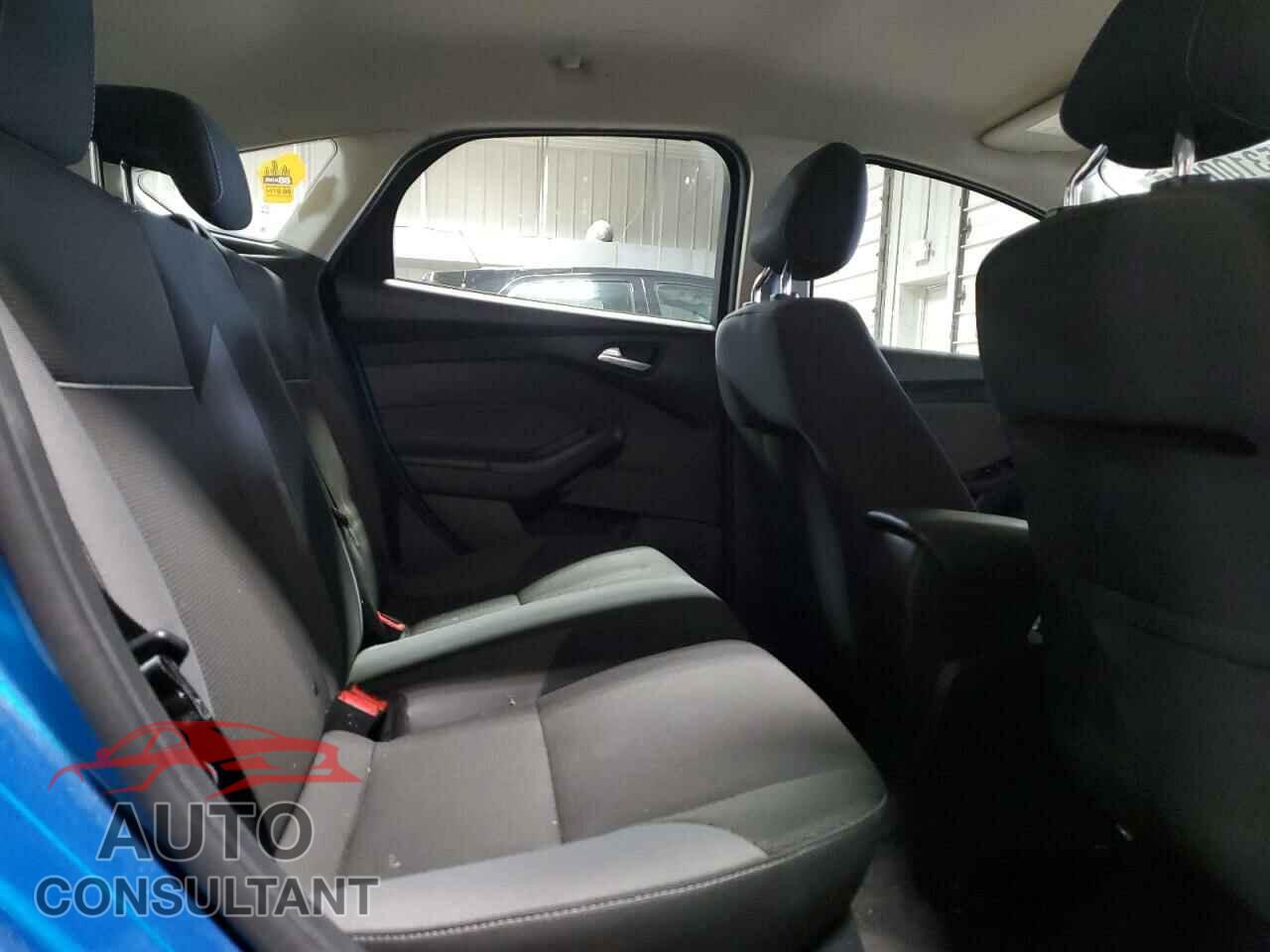 FORD FOCUS 2012 - 1FAHP3K20CL293406