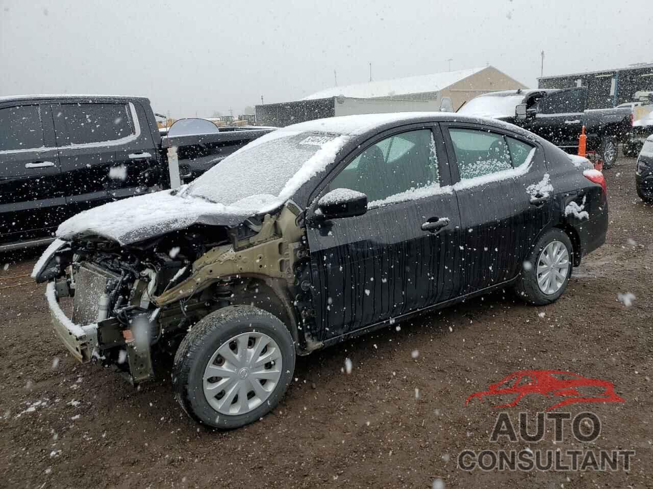 NISSAN VERSA 2018 - 3N1CN7AP9JL807112