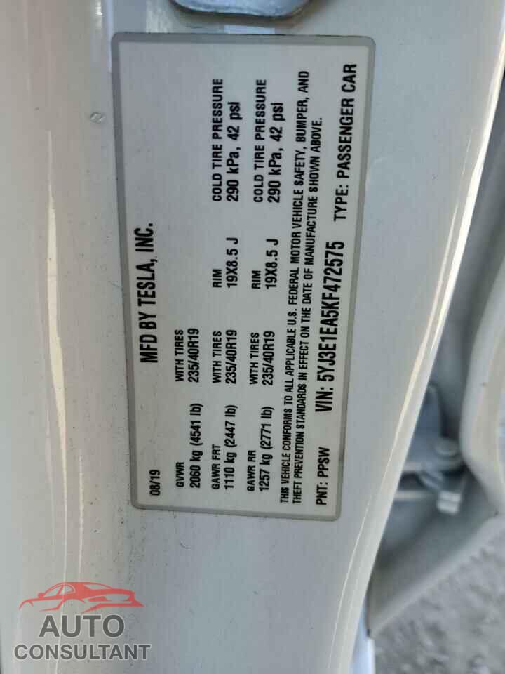 TESLA MODEL 3 2019 - 5YJ3E1EA5KF472575