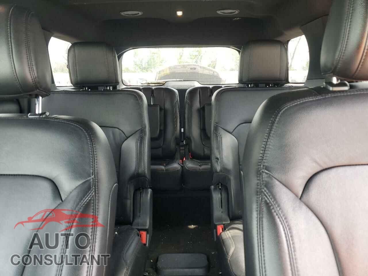 FORD EXPLORER 2018 - 1FM5K7D88JGB97285