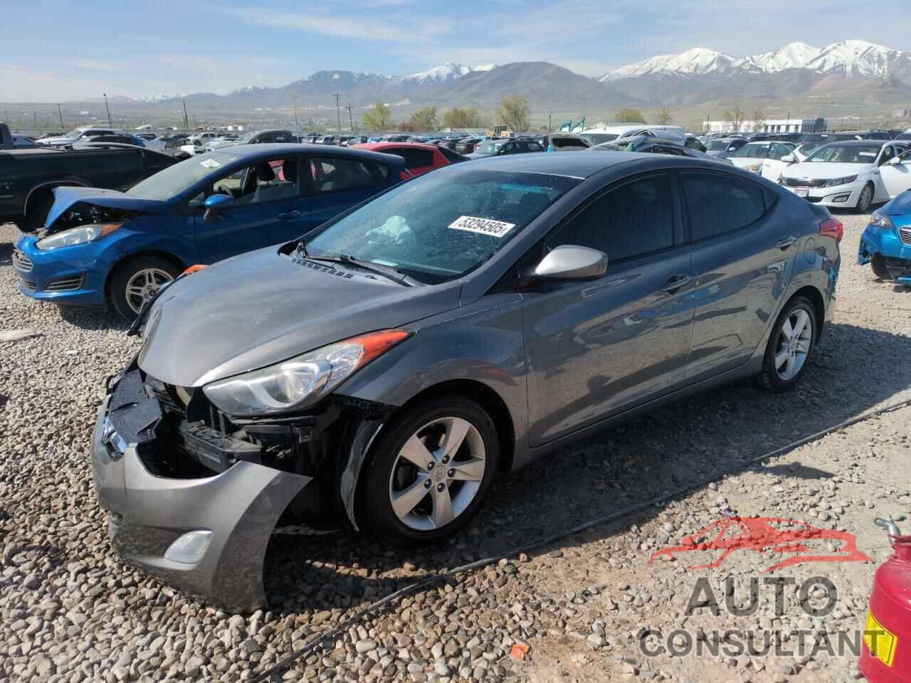 HYUNDAI ELANTRA 2013 - 5NPDH4AE7DH444819