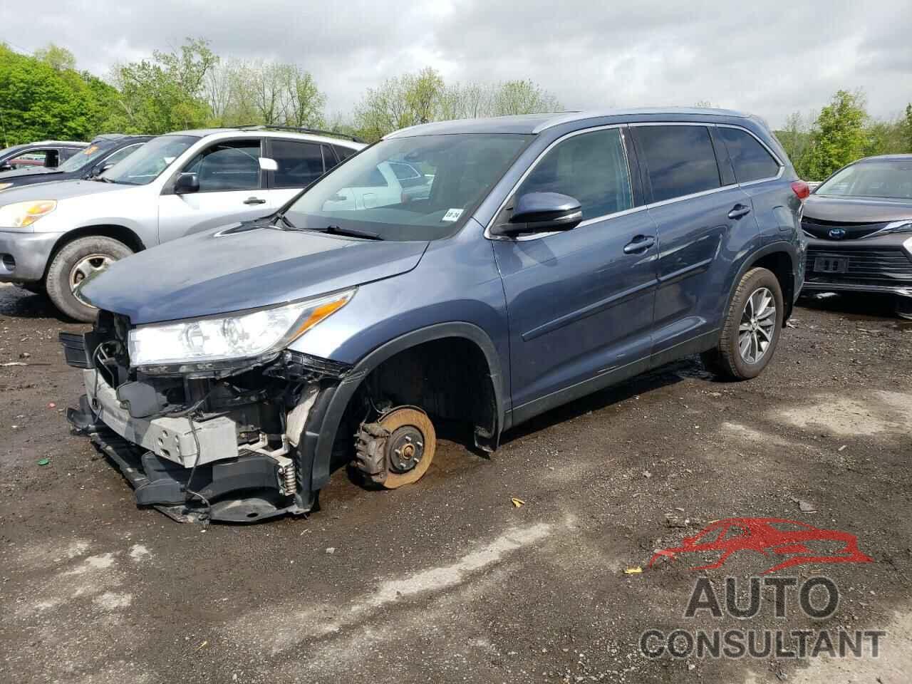 TOYOTA HIGHLANDER 2019 - 5TDJZRFH6KS965800