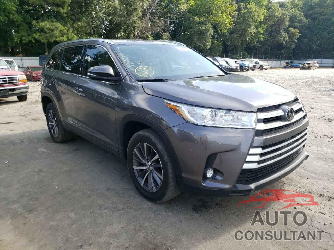 TOYOTA HIGHLANDER 2017 - 5TDKZRFH2HS525361