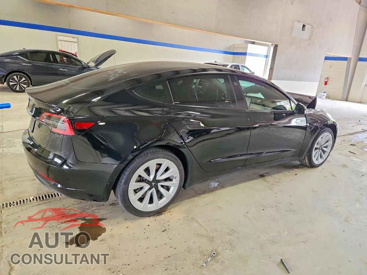 TESLA MODEL 3 2023 - 5YJ3E1EA4PF616298