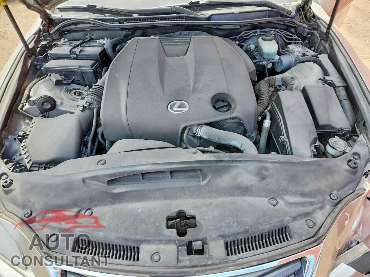 LEXUS IS 2014 - JTHCF1D26E5009033
