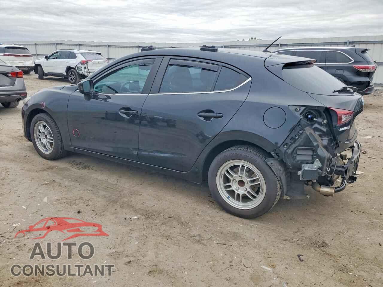 MAZDA 3 2015 - 3MZBM1L72FM191287