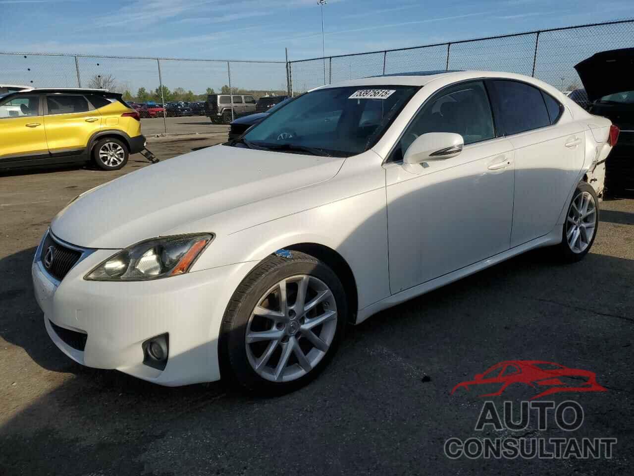 LEXUS IS 2011 - JTHCF5C25B5049253