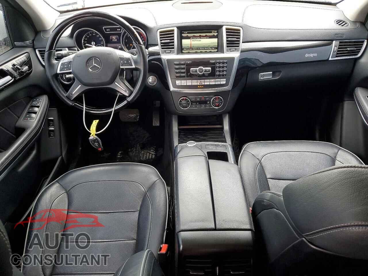 MERCEDES-BENZ GL-CLASS 2014 - 4JGDF7DE7EA273528