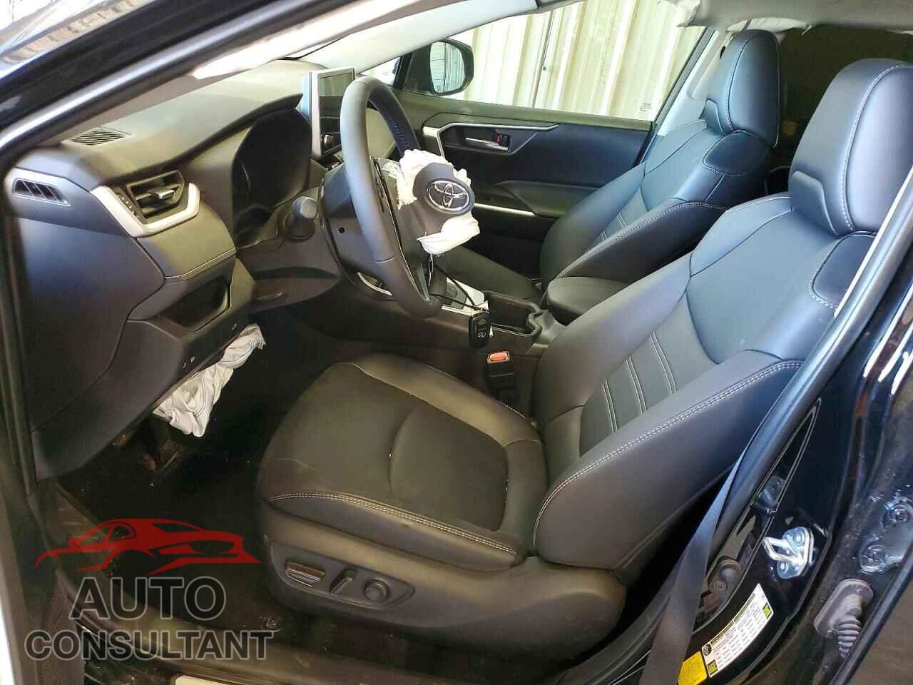 TOYOTA RAV4 2025 - 2T3C1RFV2SC362784