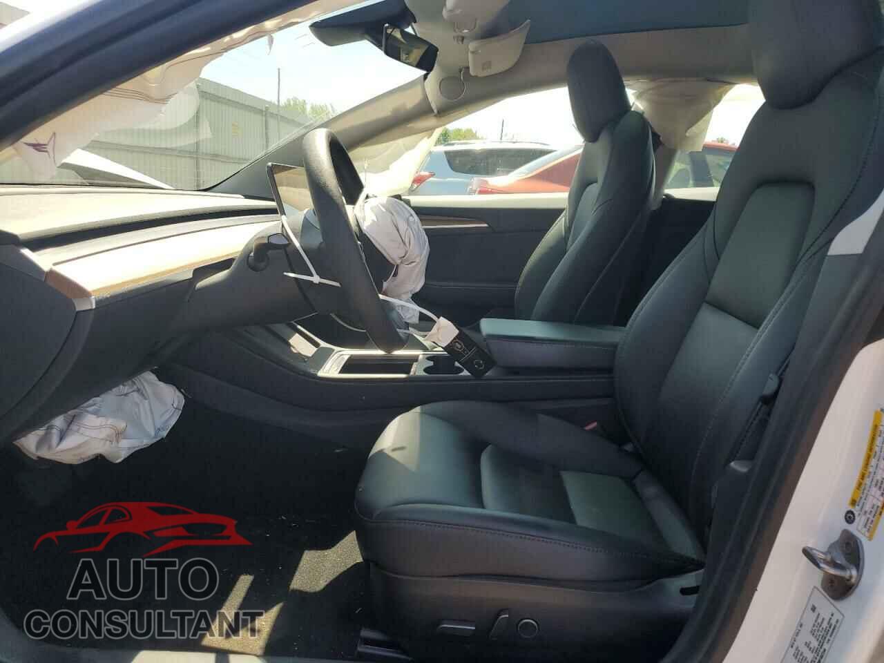 TESLA MODEL 3 2021 - 5YJ3E1EA0MF082244