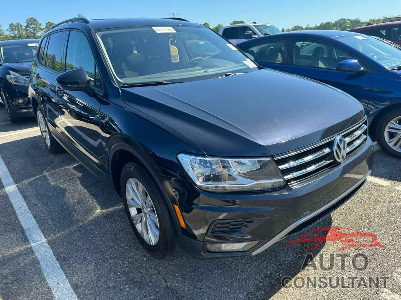 VOLKSWAGEN TIGUAN 2018 - 3VV1B7AX1JM023127