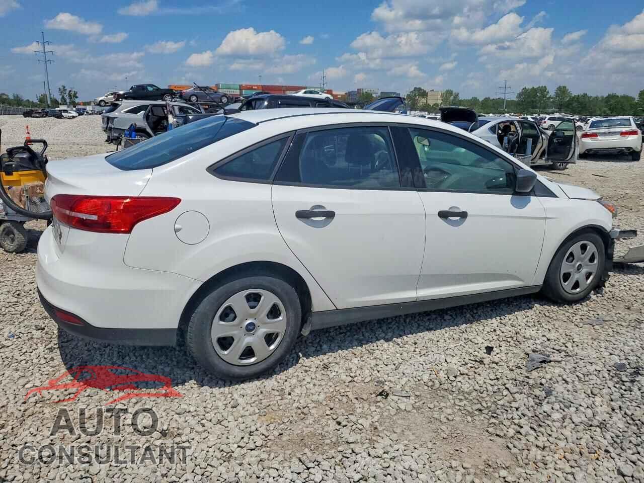 FORD FOCUS 2017 - 1FADP3E26HL340391