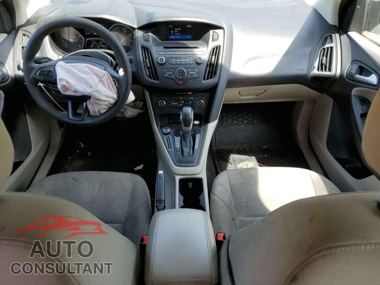 FORD FOCUS 2017 - 1FADP3F29HL225959