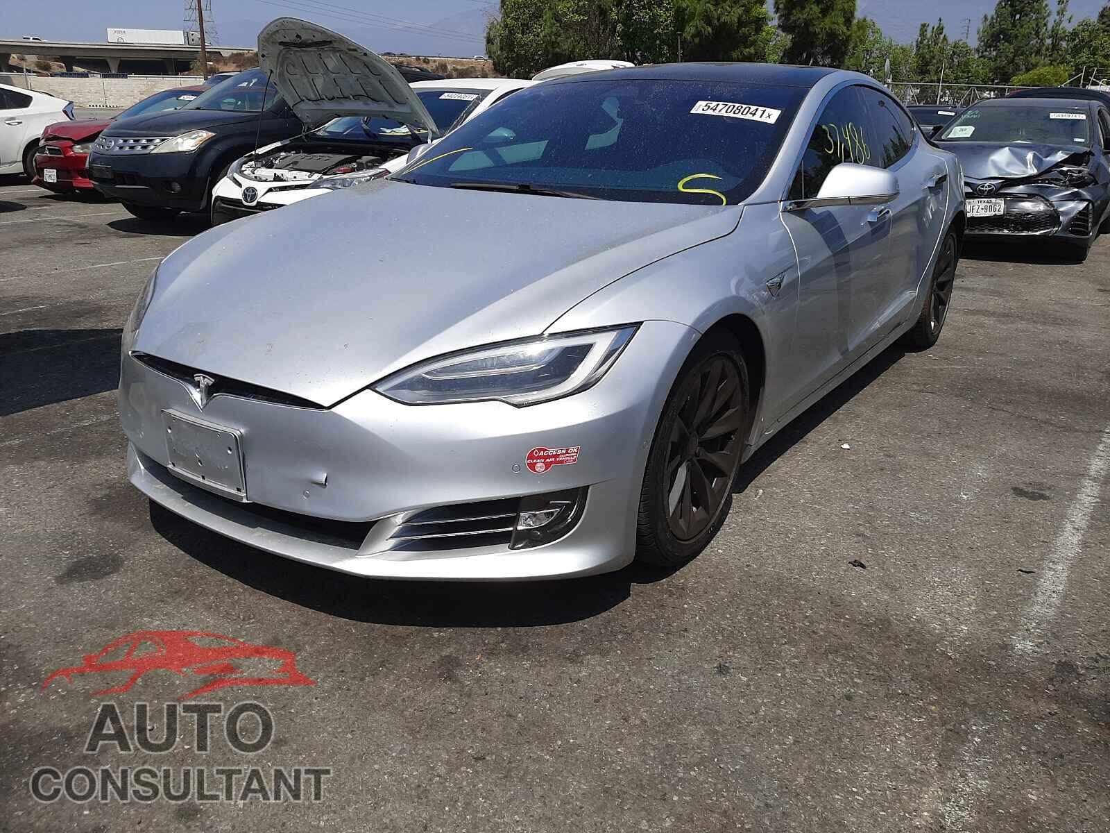 TESLA MODEL S 2018 - 5YJSA1E21JF235953