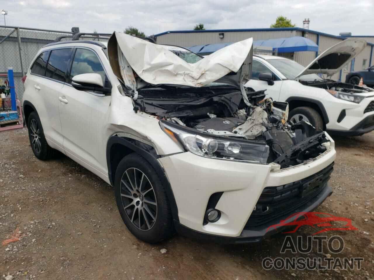 TOYOTA HIGHLANDER 2017 - 5TDKZRFH8HS513294