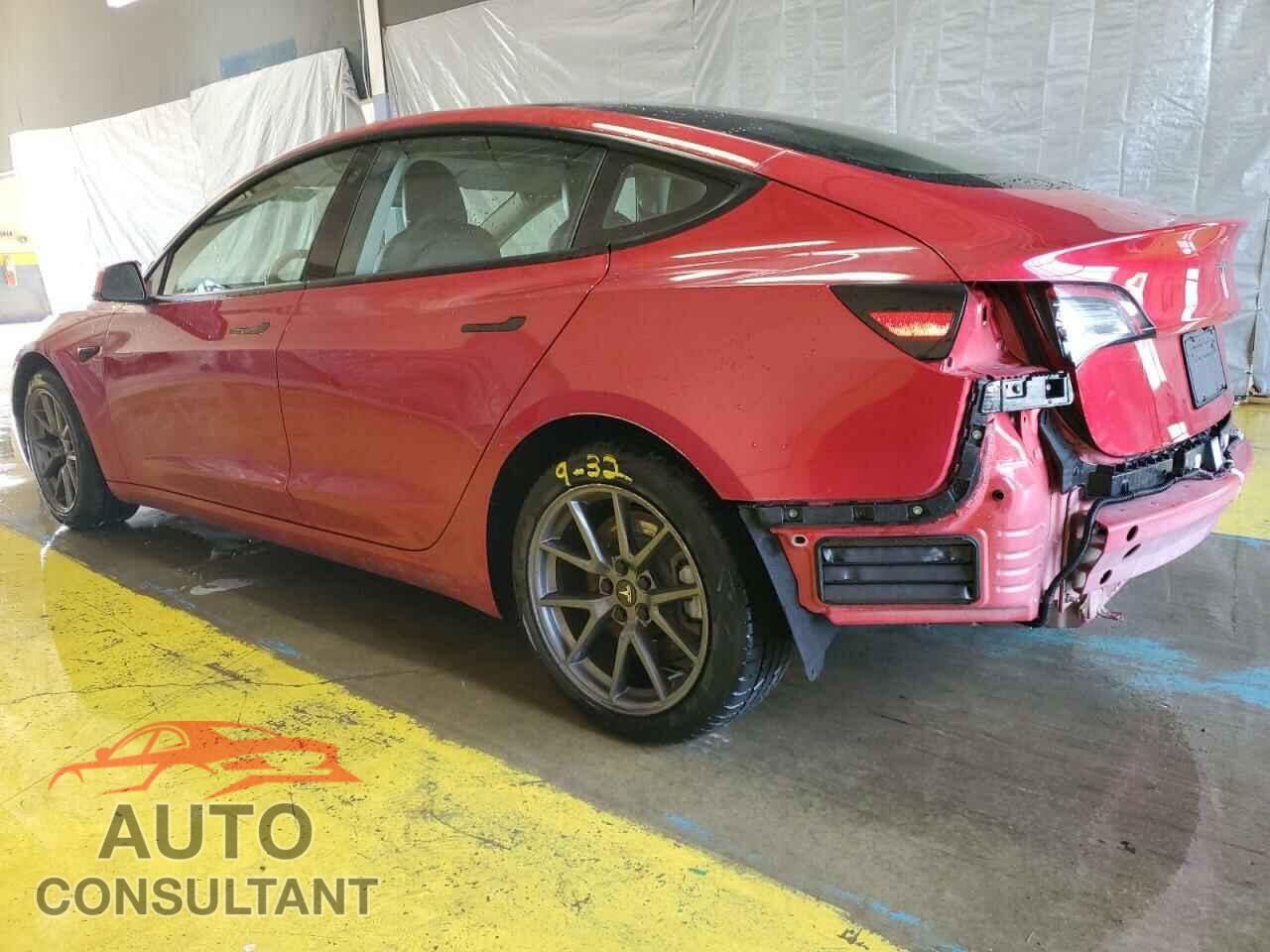 TESLA MODEL 3 2022 - 5YJ3E1EA4NF288457