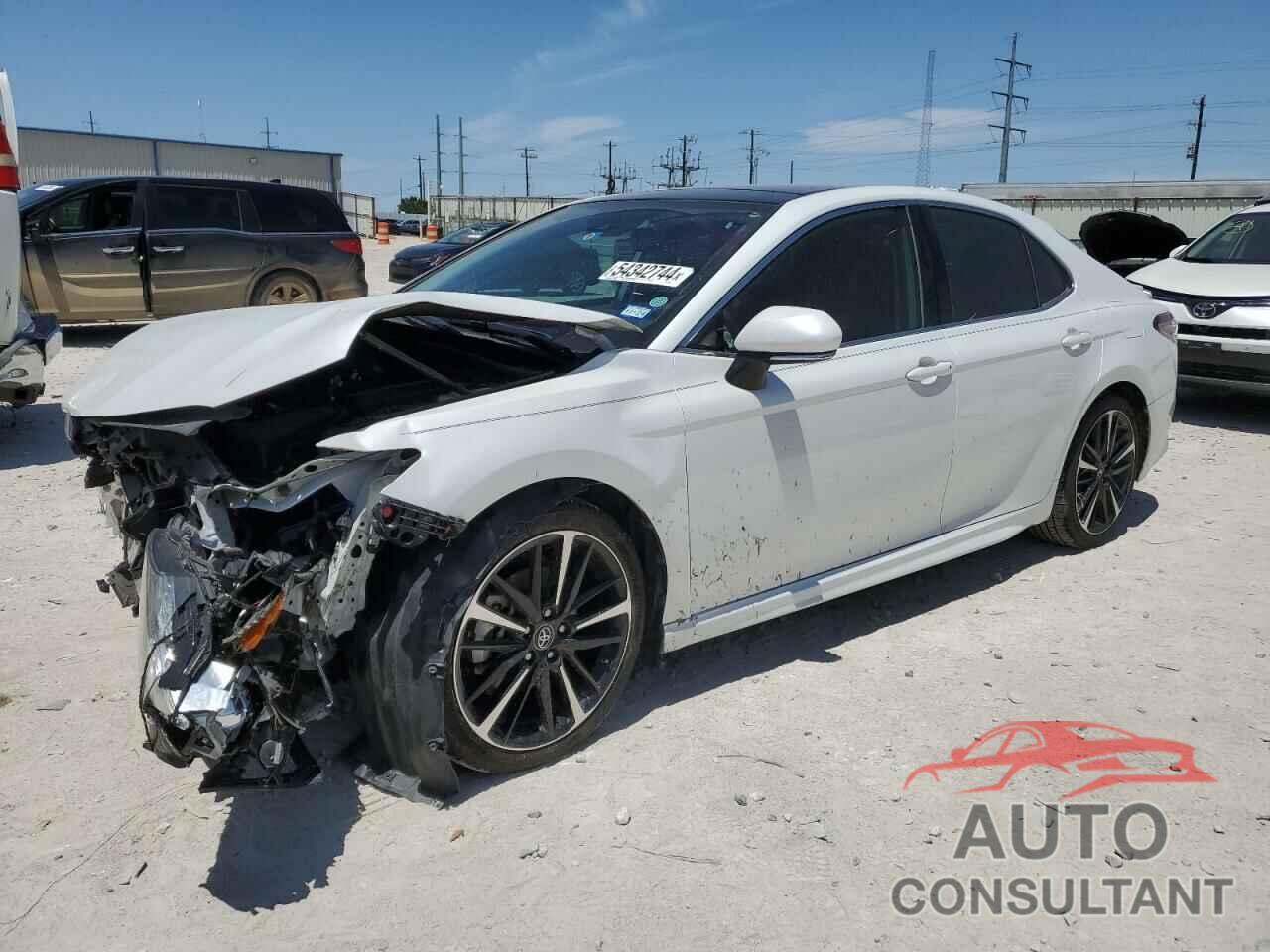 TOYOTA CAMRY 2019 - 4T1B61HK6KU686216