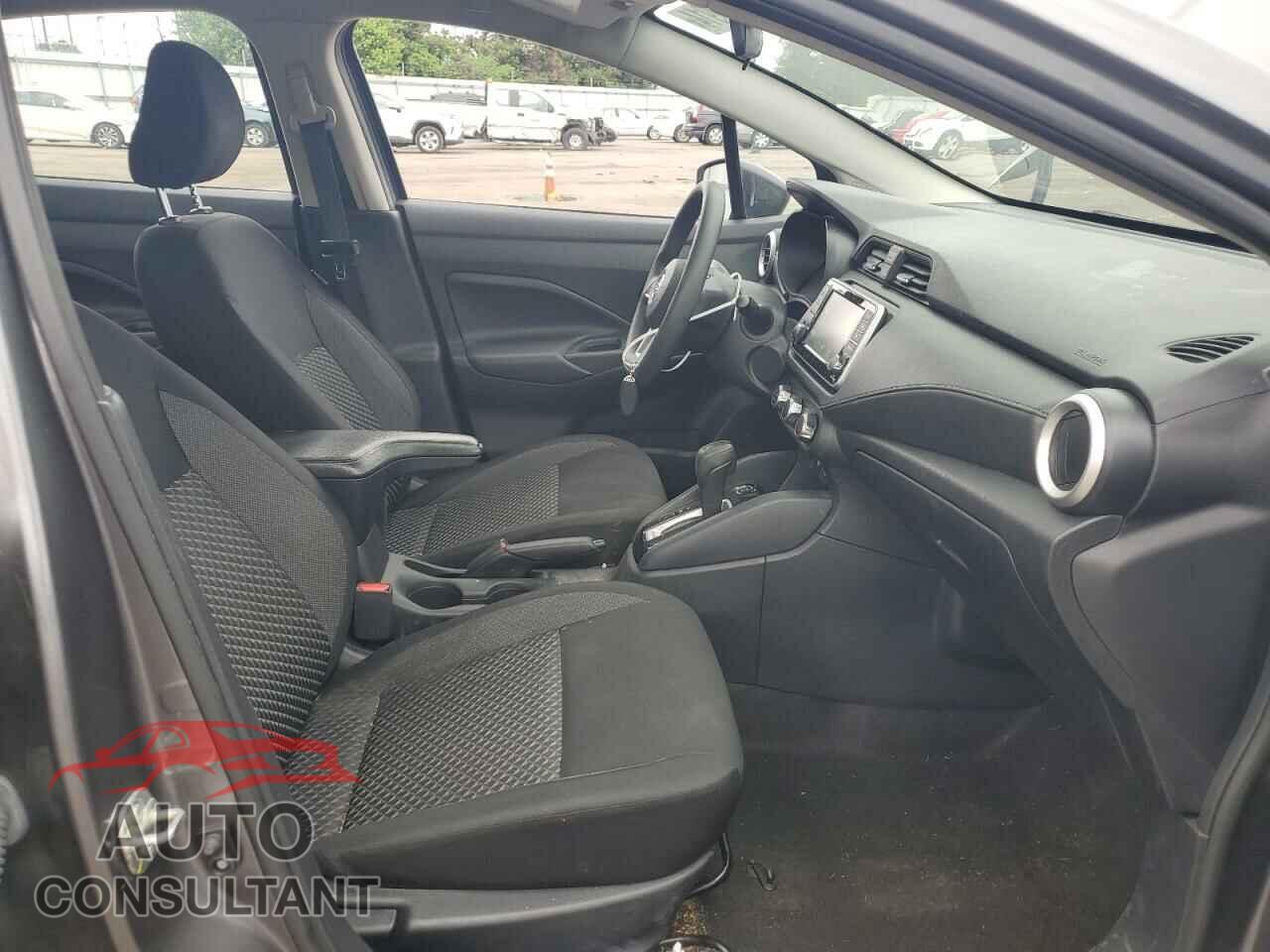 NISSAN VERSA 2020 - 3N1CN8DV3LL902865