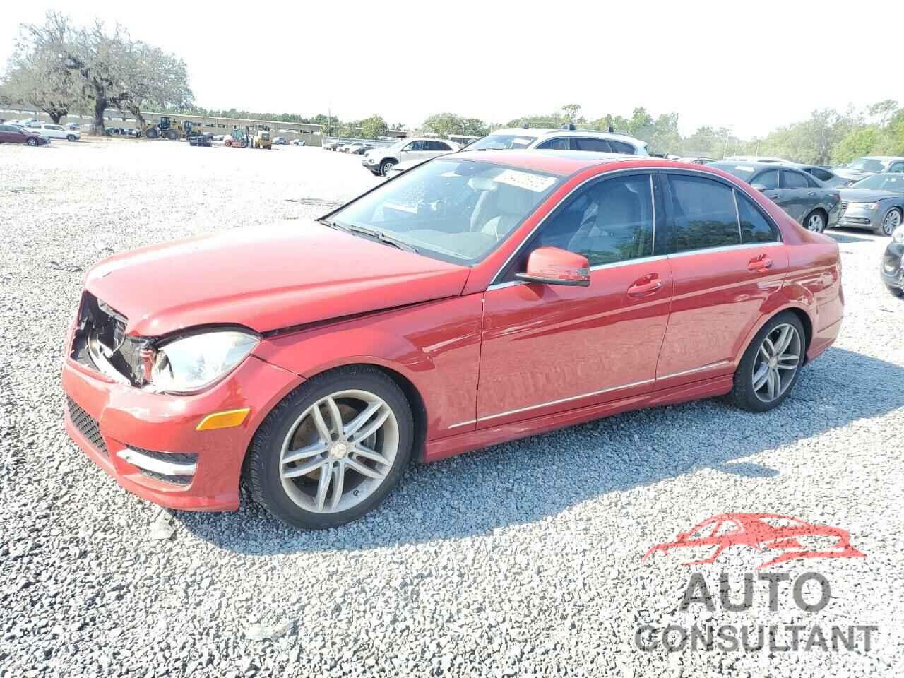 MERCEDES-BENZ C-CLASS 2014 - WDDGF4HB6EG254861