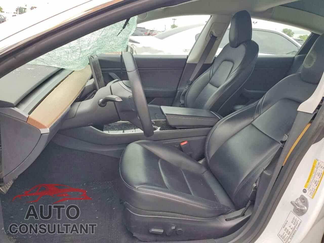 TESLA MODEL 3 2020 - 5YJ3E1EB8LF512187