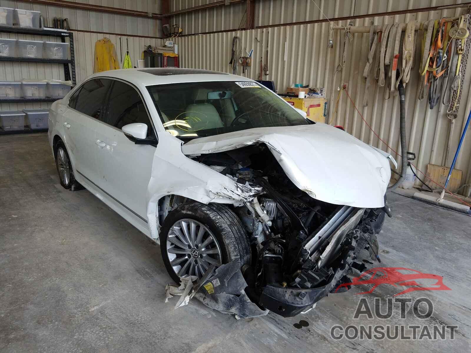 VOLKSWAGEN PASSAT 2017 - 1VWBT7A34HC040705